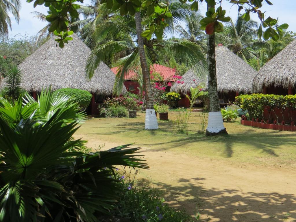 Paraiso Beach Hotel Brig Bay Exteriér fotografie