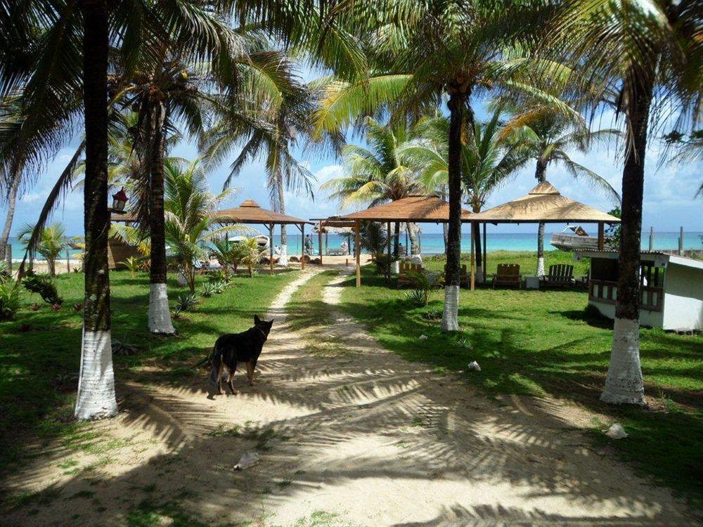 Paraiso Beach Hotel Brig Bay Exteriér fotografie